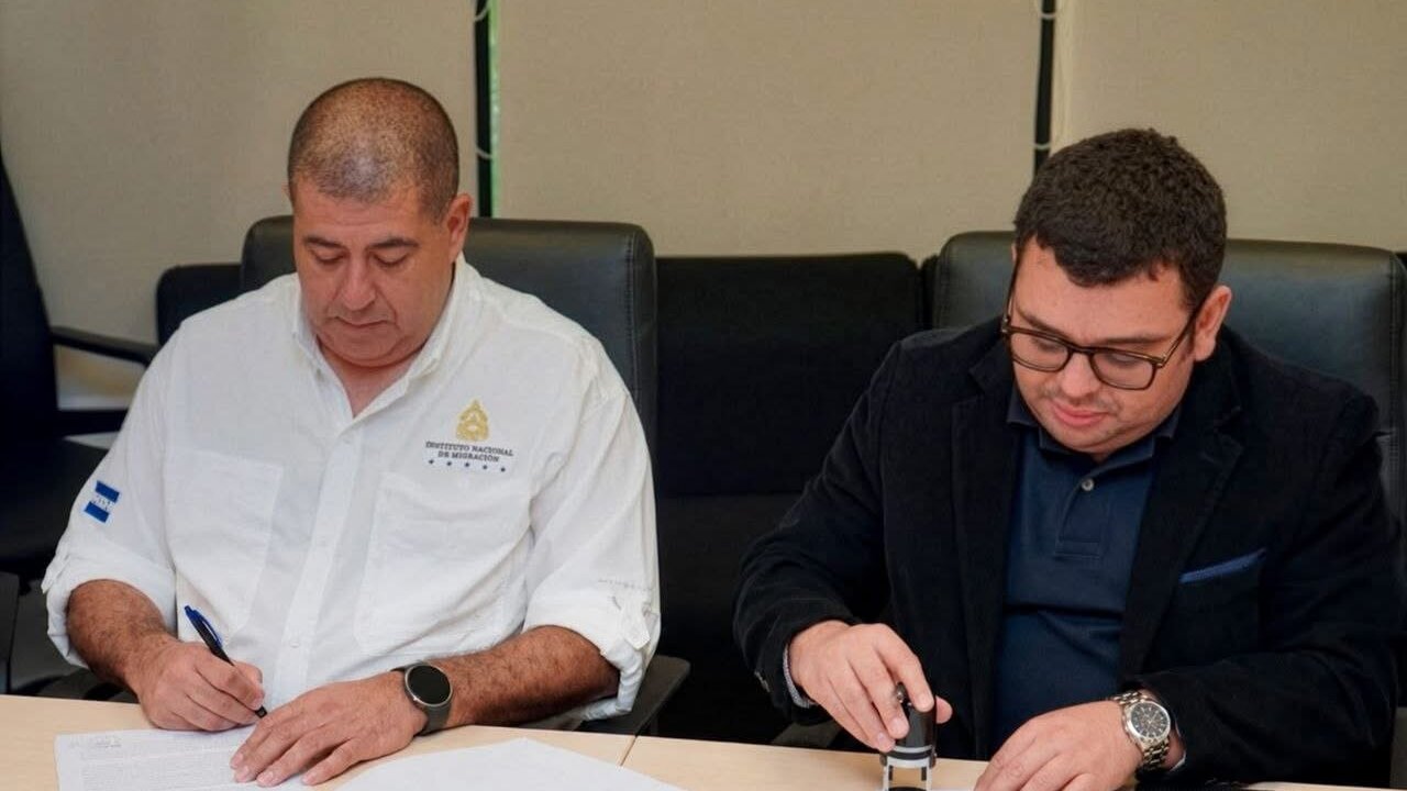 Noticia: Carné digital de residencia en BIEN